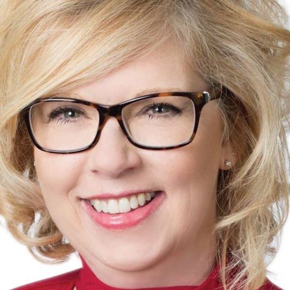 Meet your Posher, Robin - Picture 1 of 1